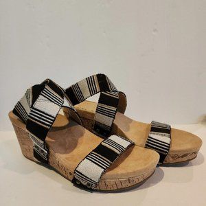 LifeStride Women's Sincere Strappy Wedge Sandals Black Size:9